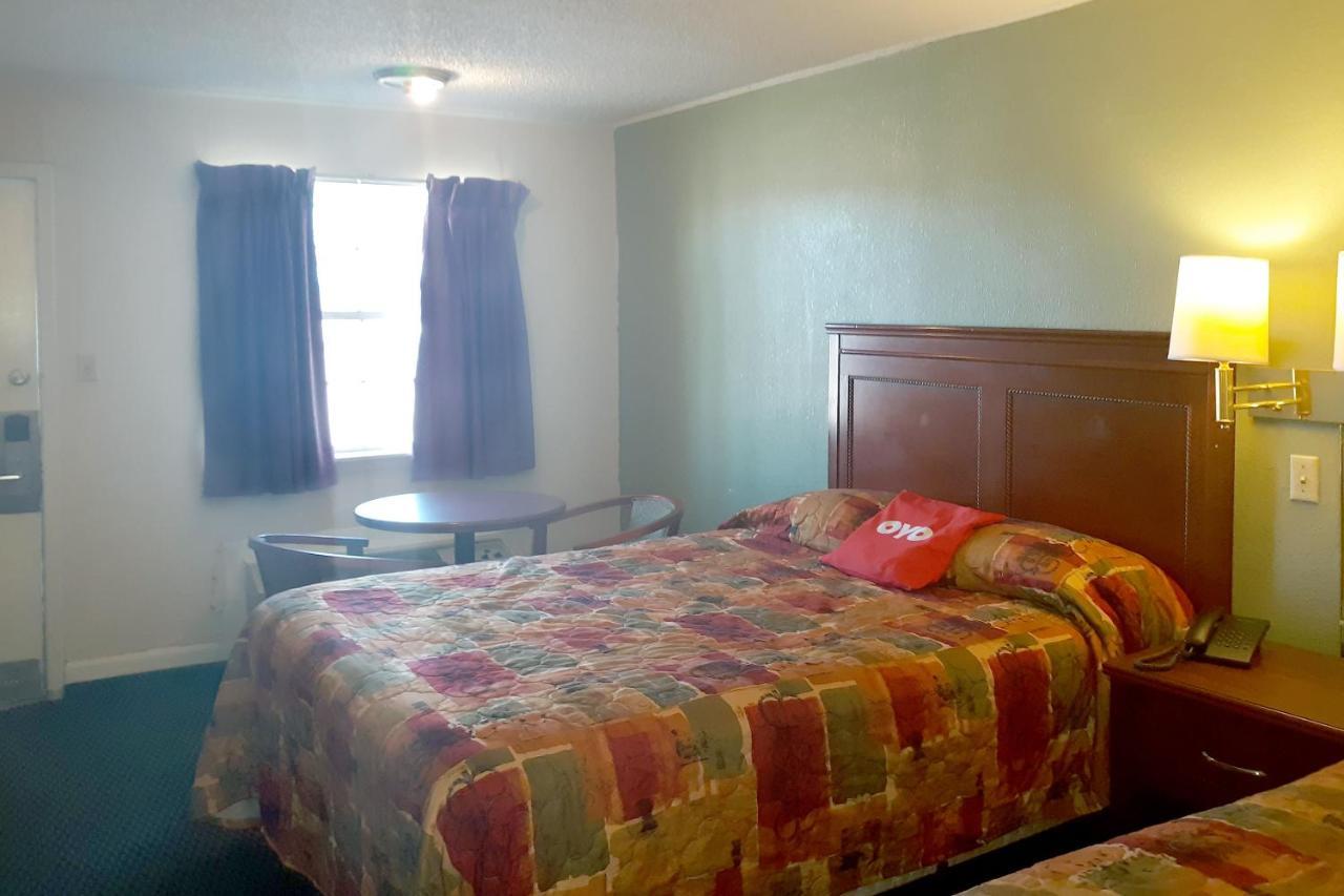 Rest Inn - Extended Stay, I-40 Airport, Wedding & Event Center Amarillo Eksteriør billede