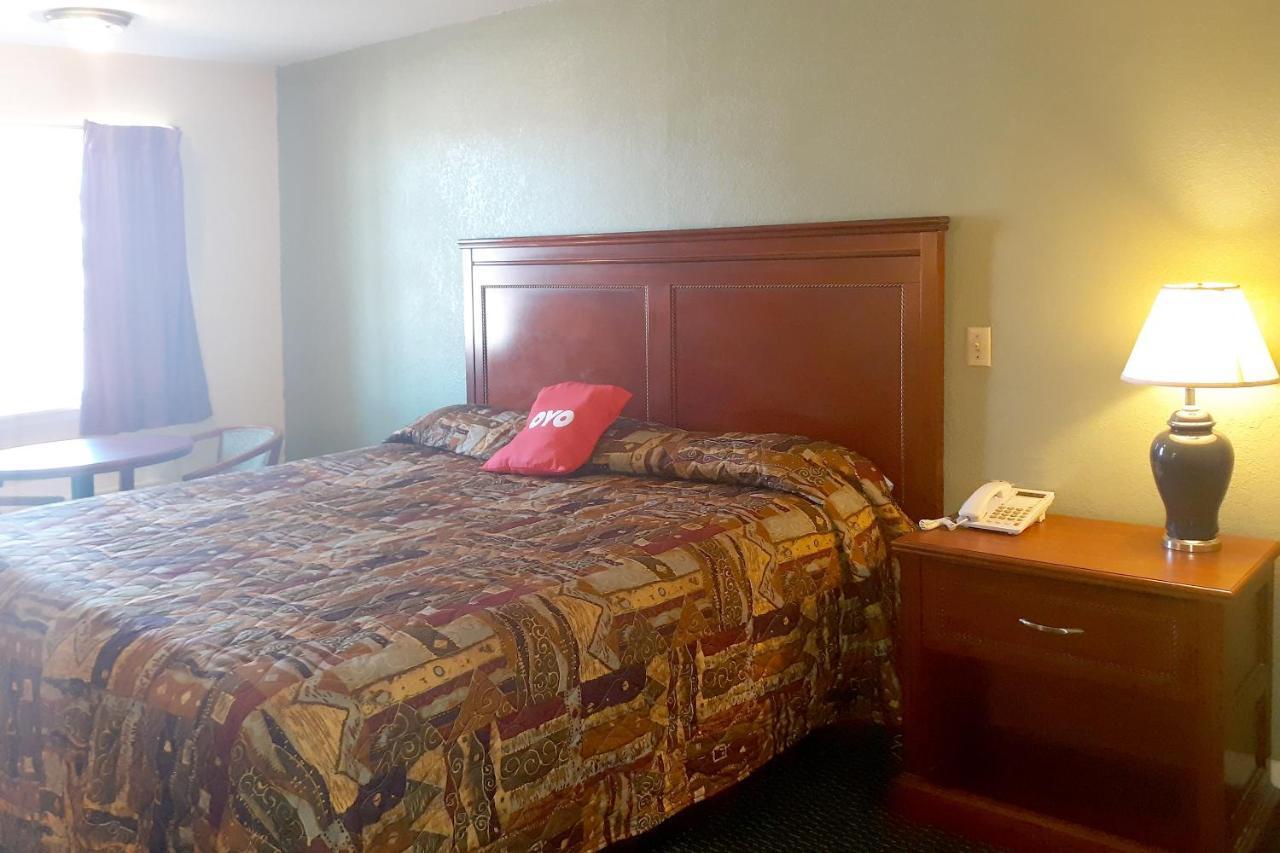 Rest Inn - Extended Stay, I-40 Airport, Wedding & Event Center Amarillo Eksteriør billede