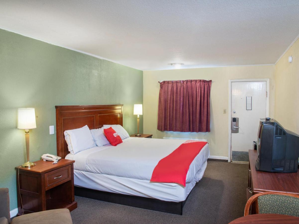 Rest Inn - Extended Stay, I-40 Airport, Wedding & Event Center Amarillo Eksteriør billede